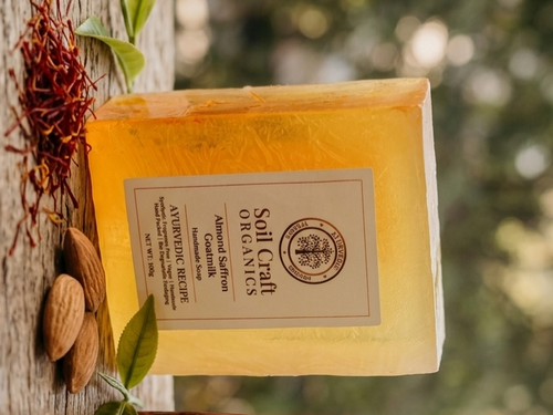 Organic Almond Saffron Goatmilk Handmade Soap 100g